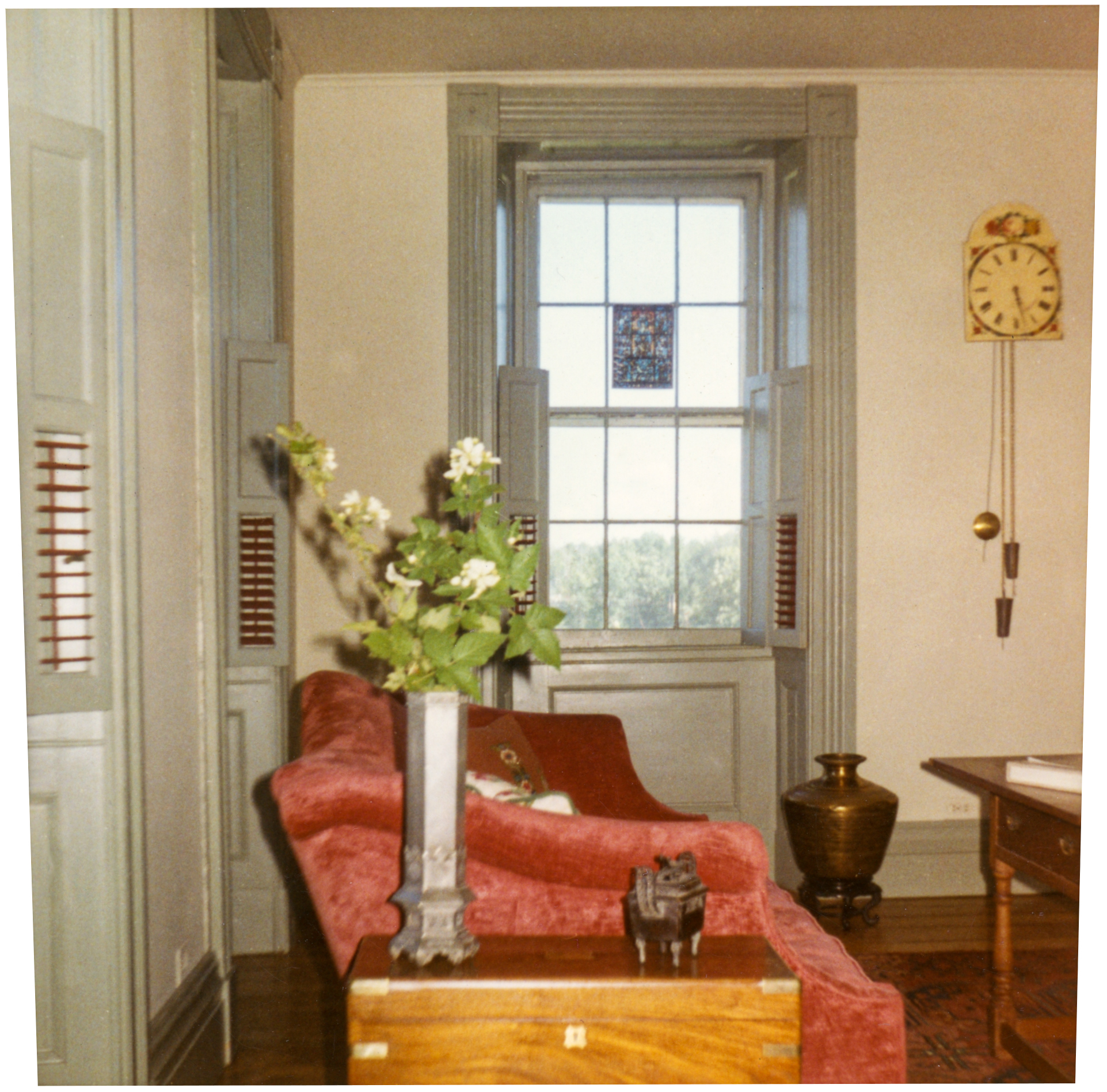 Wal-5 Van Orden Living Rm 5